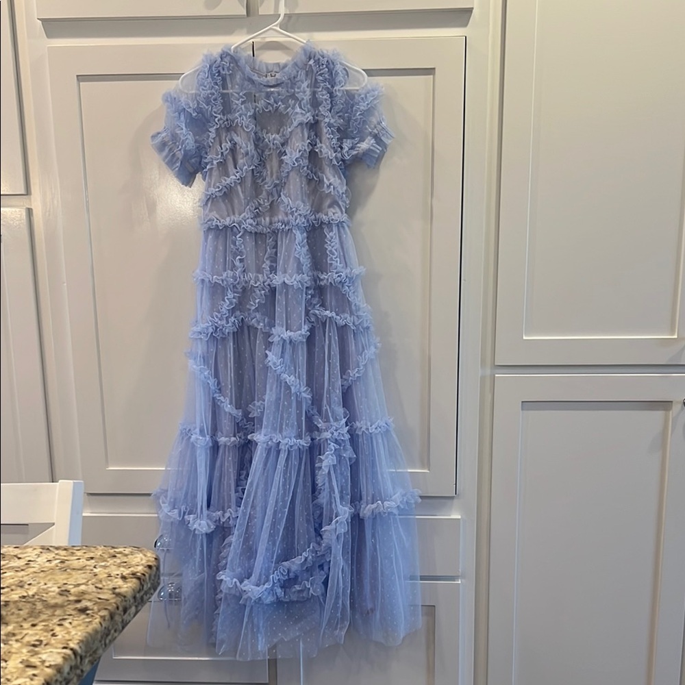 Elegant Blue Ruffled Prom Dress